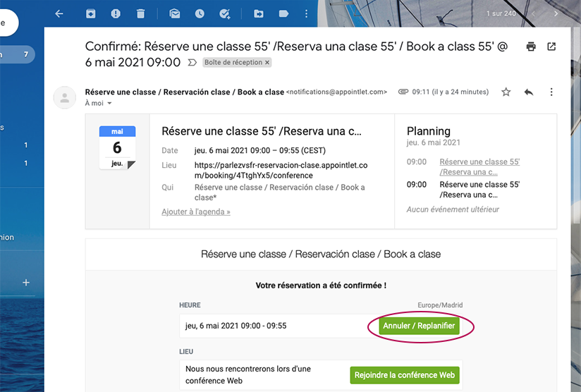 In the details of the email select Annuler / Replanifier